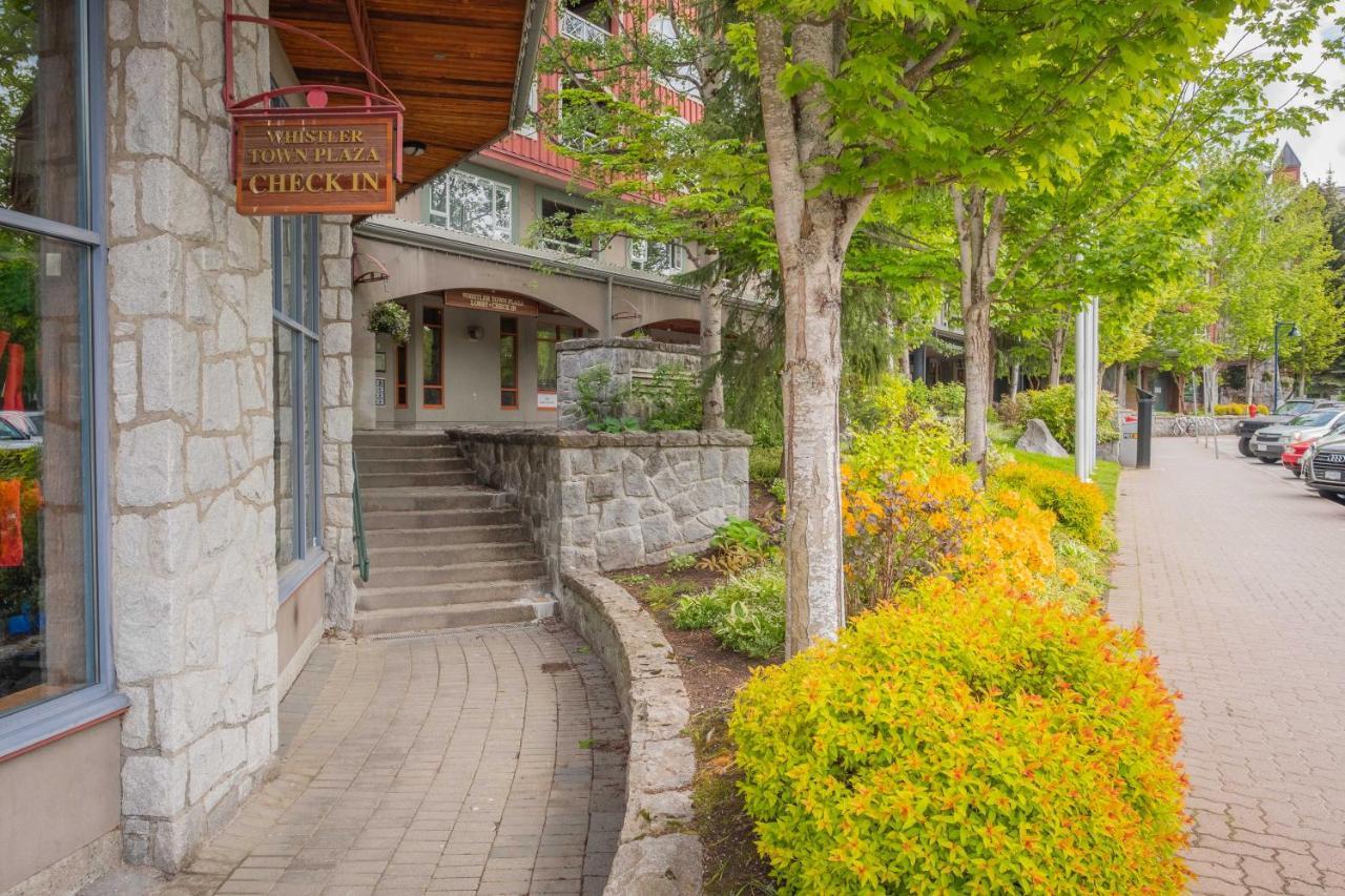Eagle Lodge By Outpost Whistler Exteriér fotografie